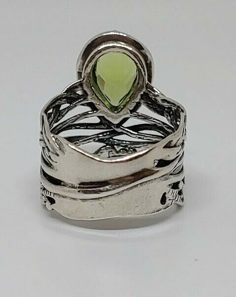STERLING SILVER PZ ISRAEL SIGNED PEAR SHAPED PERIDOT WIDE RING SIZE 6.5