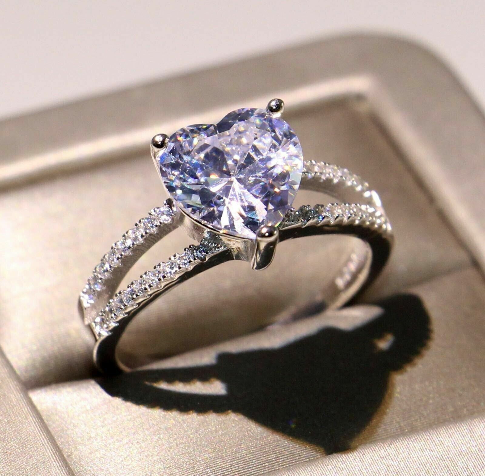 Silver Plated Lovely Ring For Valentine Gift 2 CT Simulated Diamond Amazing Ring