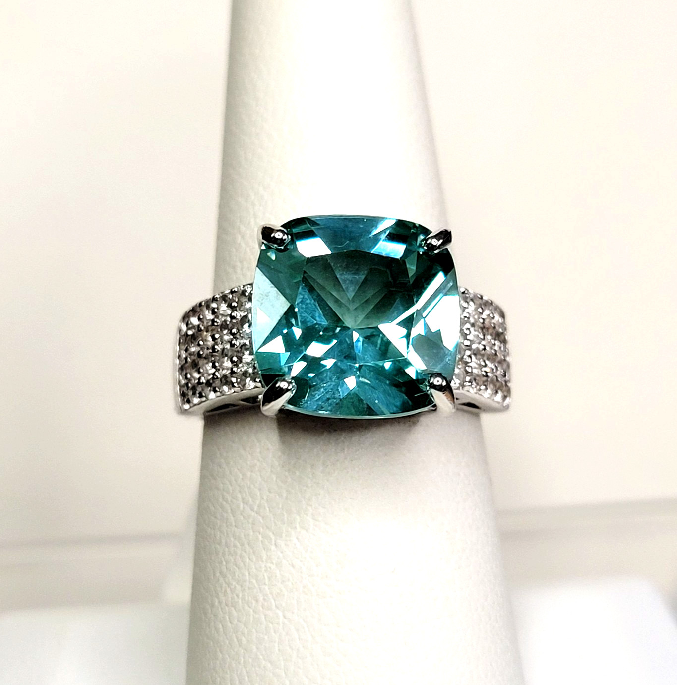 JTV BBJ 925 Green Spinel Gemstone Ring 7.69ctw Rhodium over Sterling Silver sz8