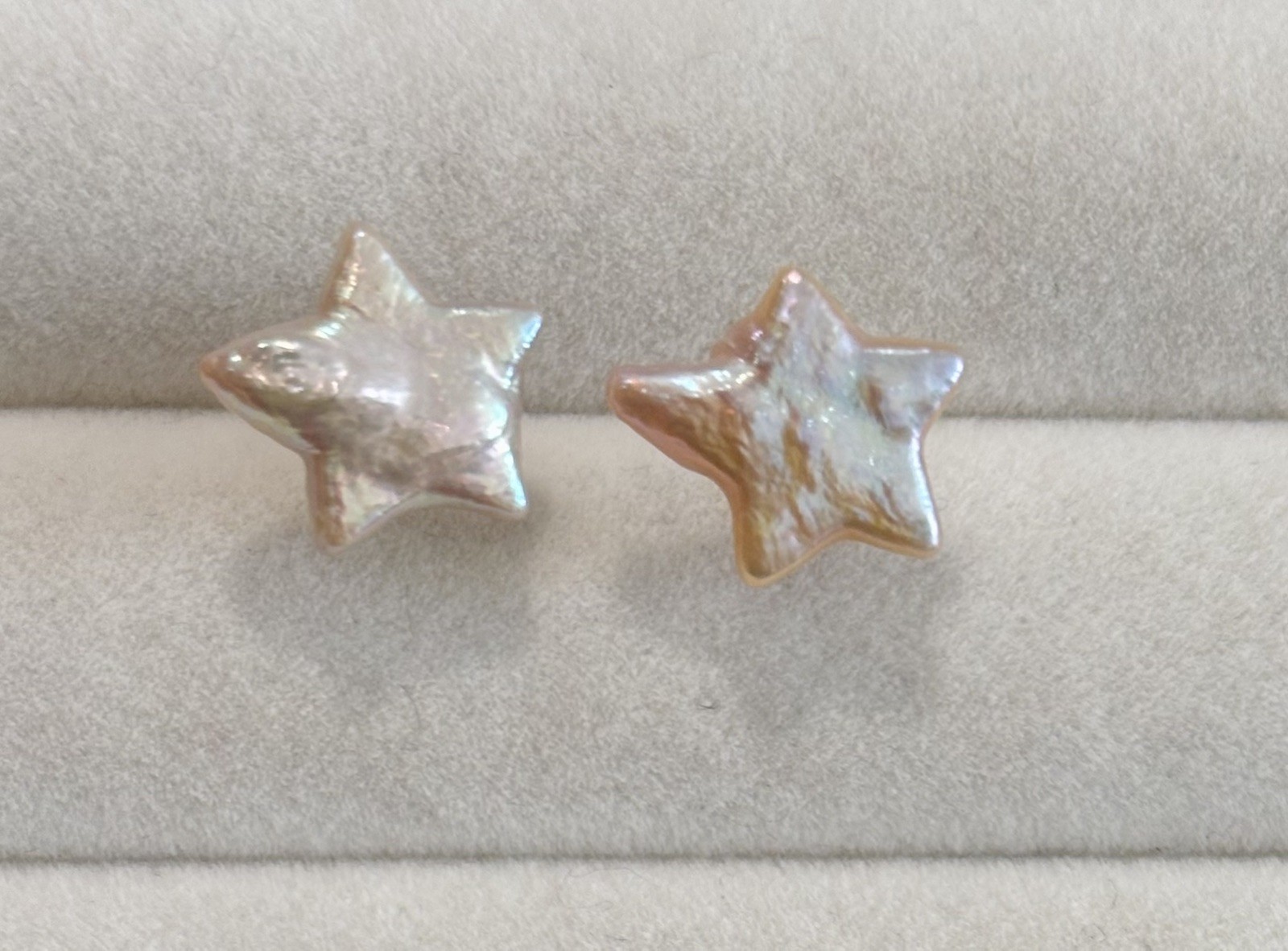 Natural Star Shaped Baroque Pearl Studs Earrings | Soft Peach Iridescence |
