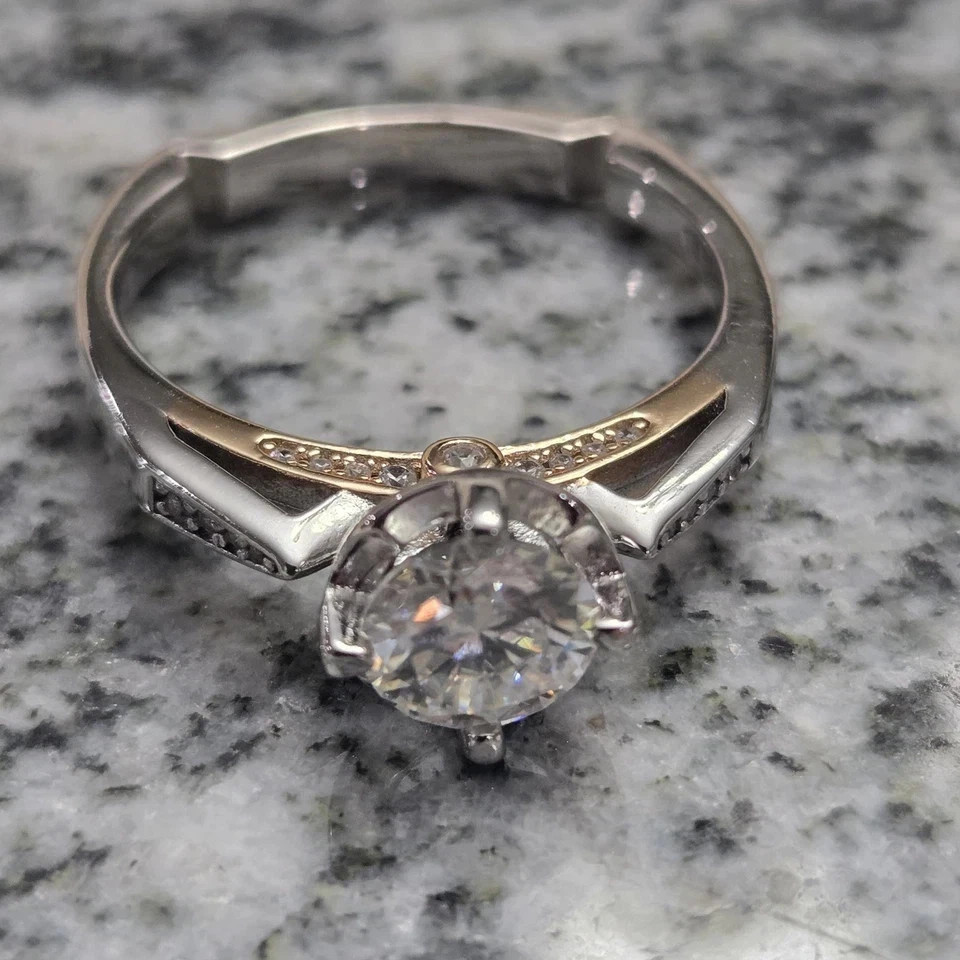 Special Wedding Proposal Ring 925 Sterling Silver 1.2 Ct Round Simulated Diamond