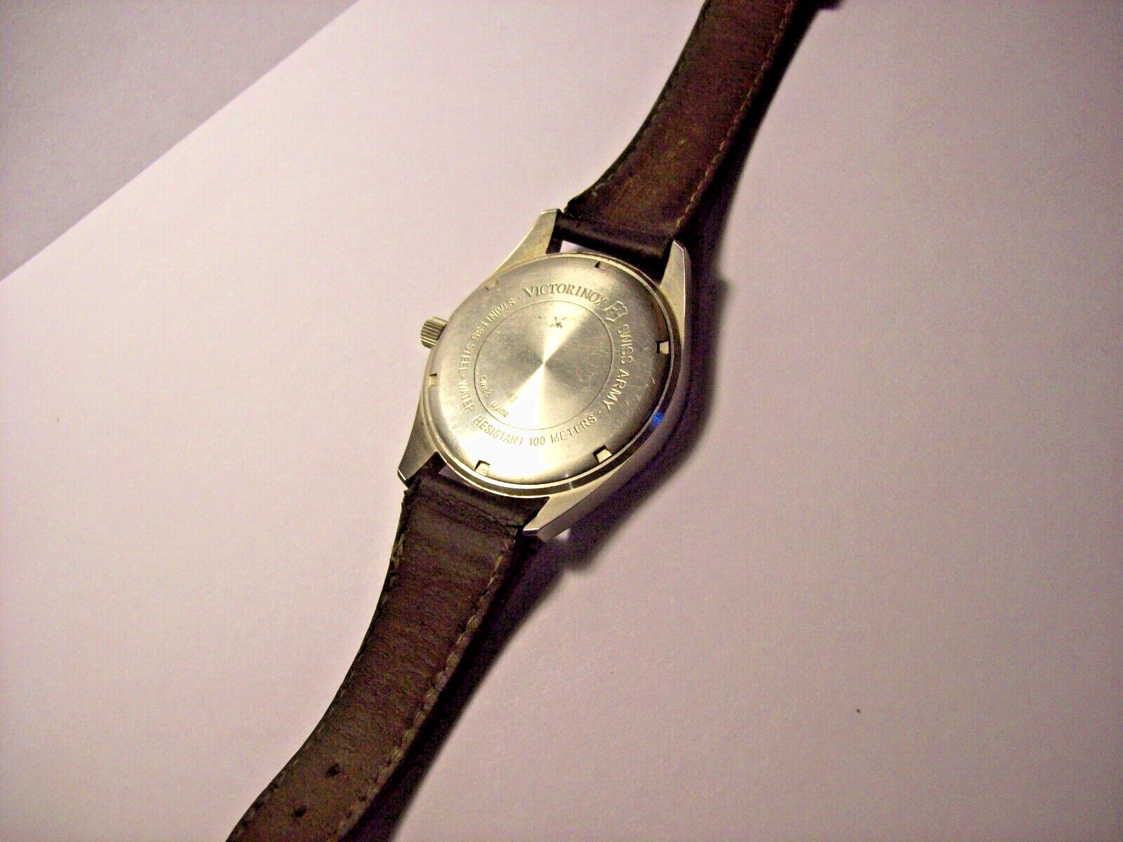 Victorinox Swiss Army Genuine Military Field Mens Watch w/Date Looks & Runs Nice