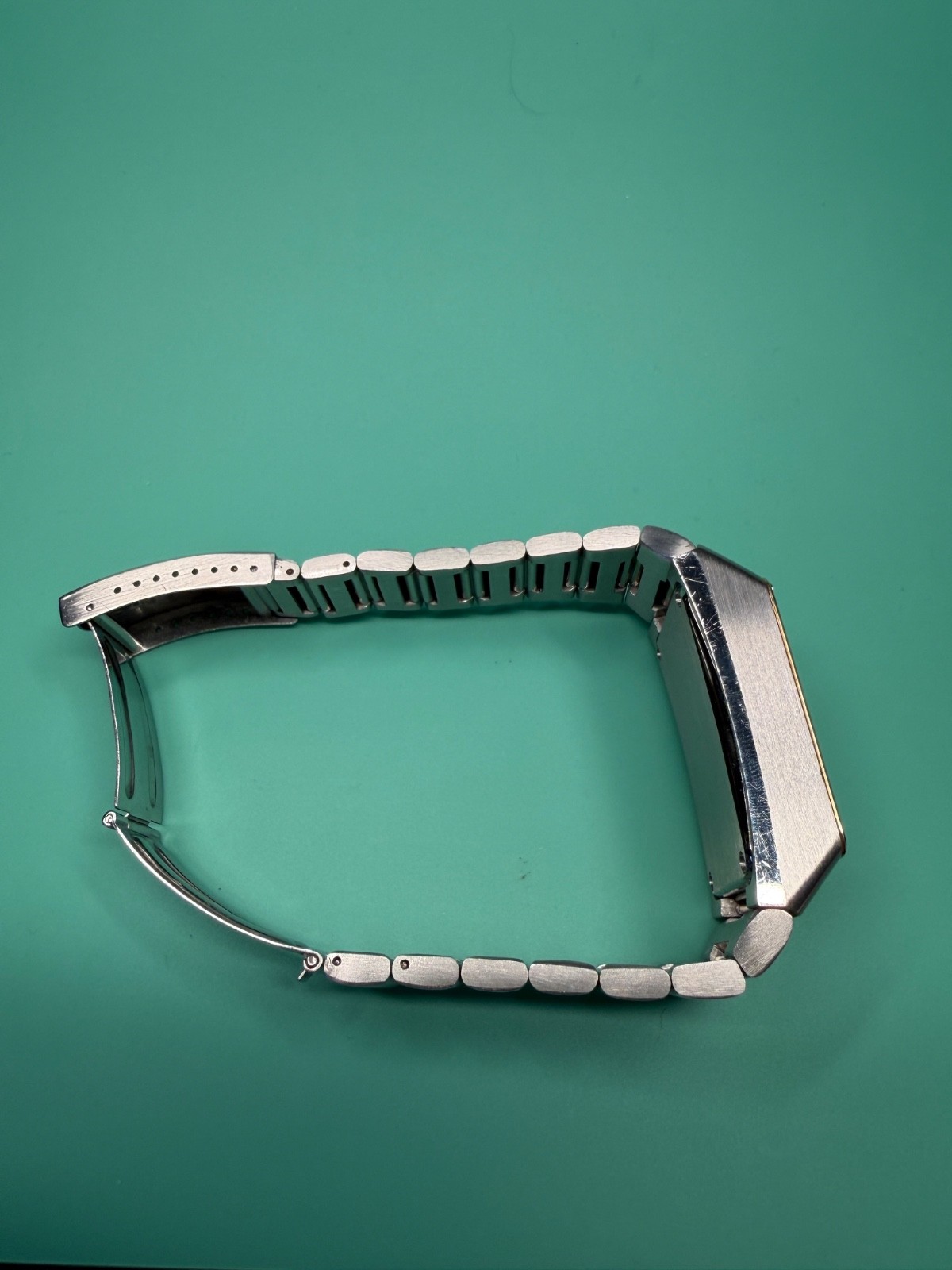Omega Constellation Megaquartz f2.4 Cal 1510