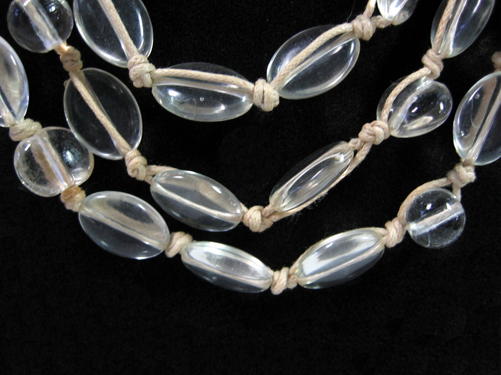 CLEAR GLASS BEAD Necklace Vintage 3 TRIPLE Strand Oval Round Beaded String 22″