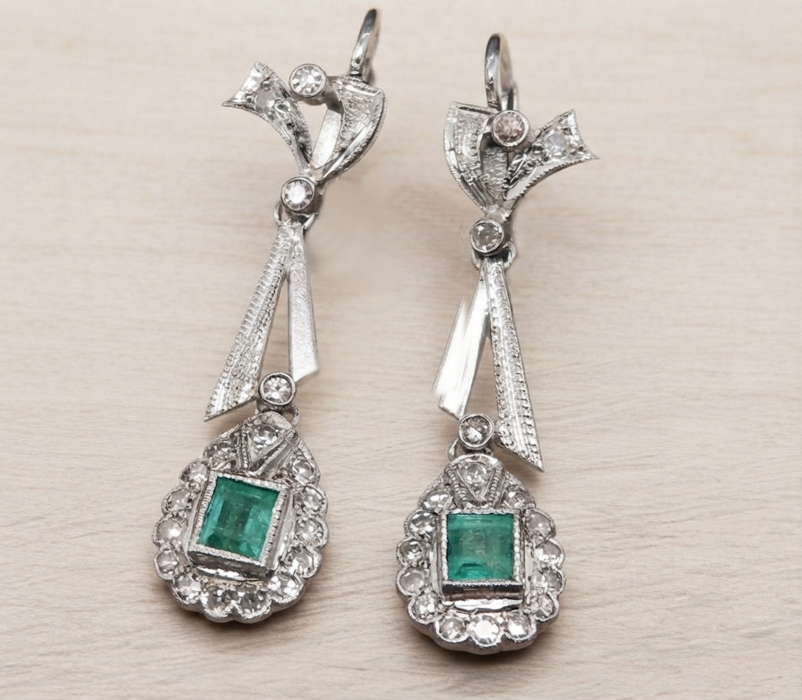 14K Gold Art Deco Bezel Set Green Emerald Simulated Diamond Dangle Drop Earrings