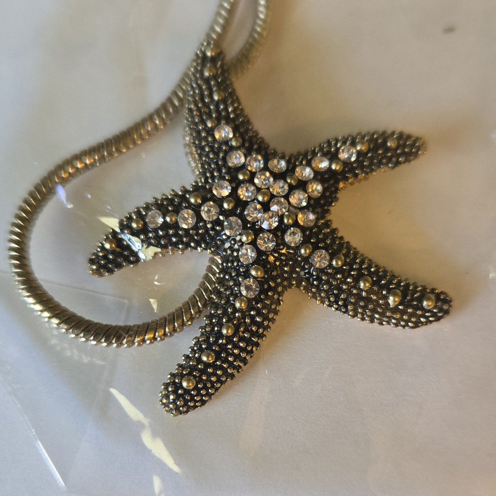 Starfish Beach Jewelry Set Necklace & Earrings, Gold With Black Tone, New