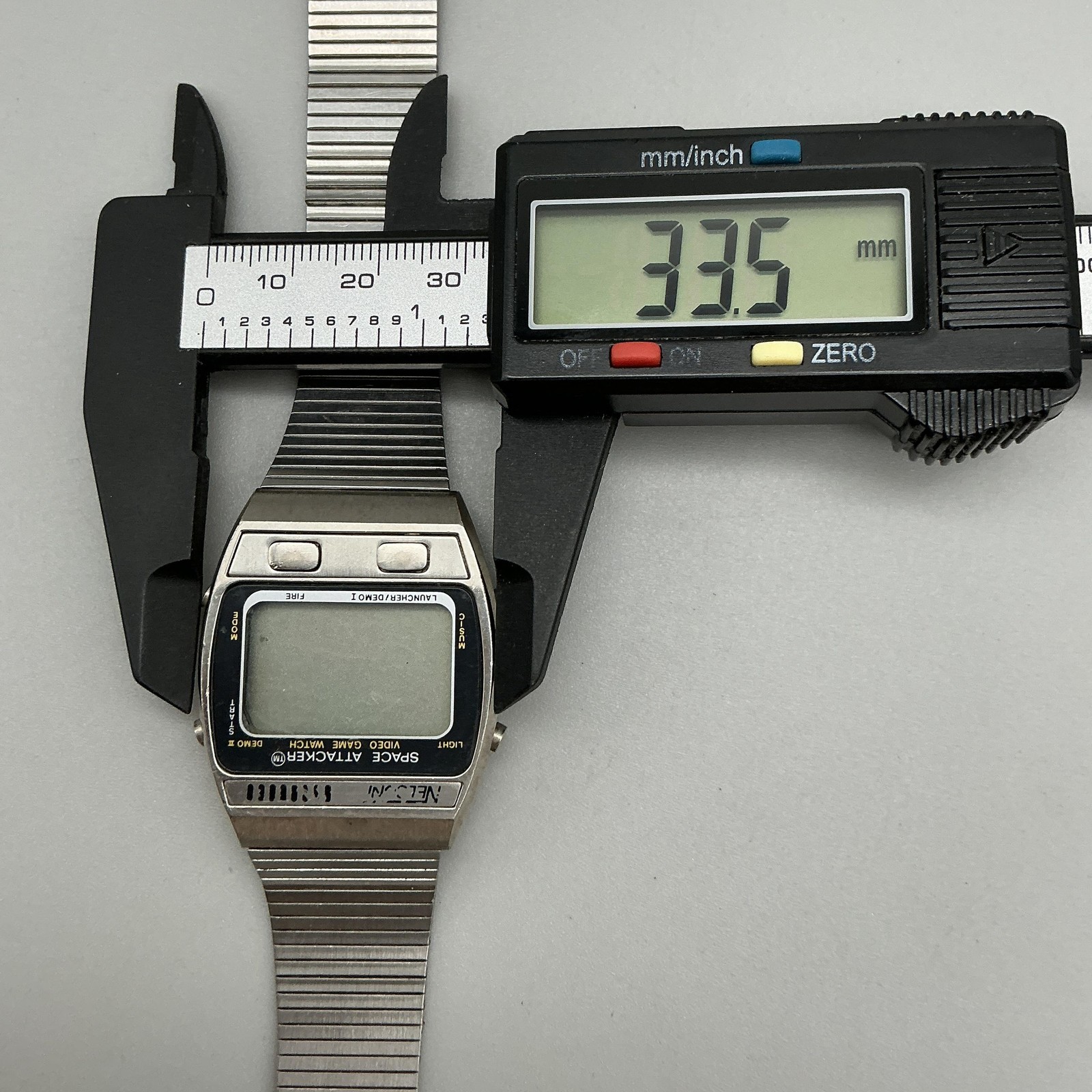 Vintage M Z Berger Mens Watch 34mm Space Attacker Video Game BROKEN PARTS REPAIR