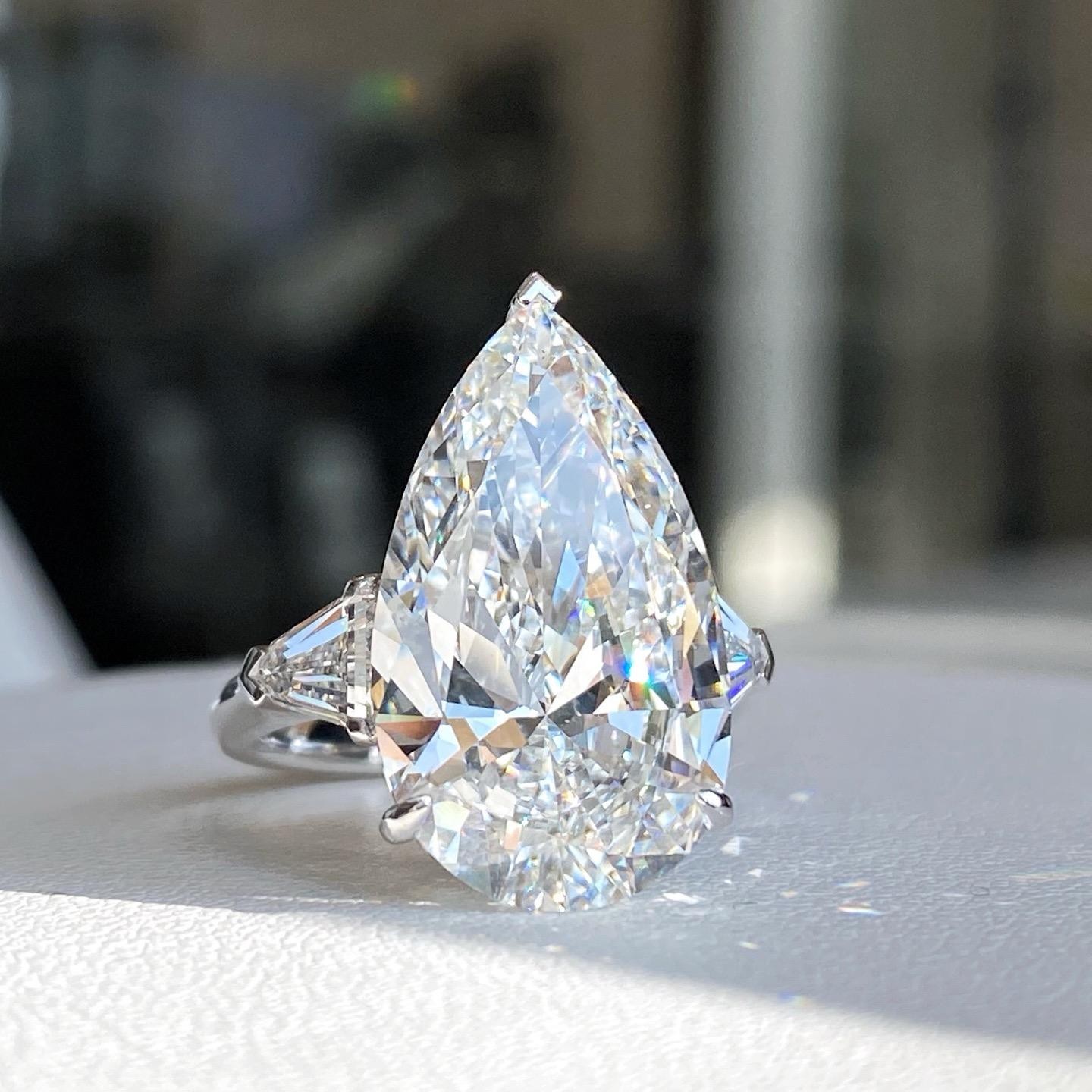 4.00 Ct pear cut moissanite Traditional Engagement ring 14k white gold plated