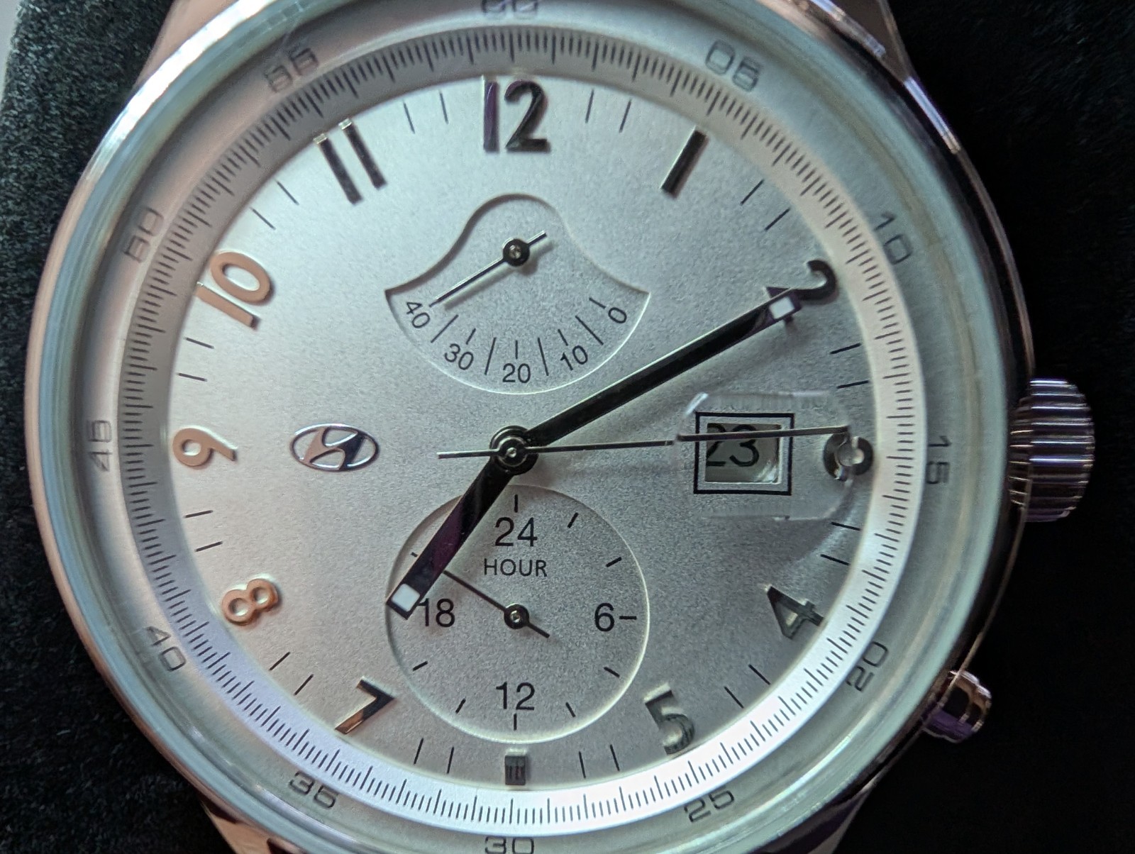Hyundai Automatic Mechanical Watch Power Reserve Date 10ATM Exhibition Back Box