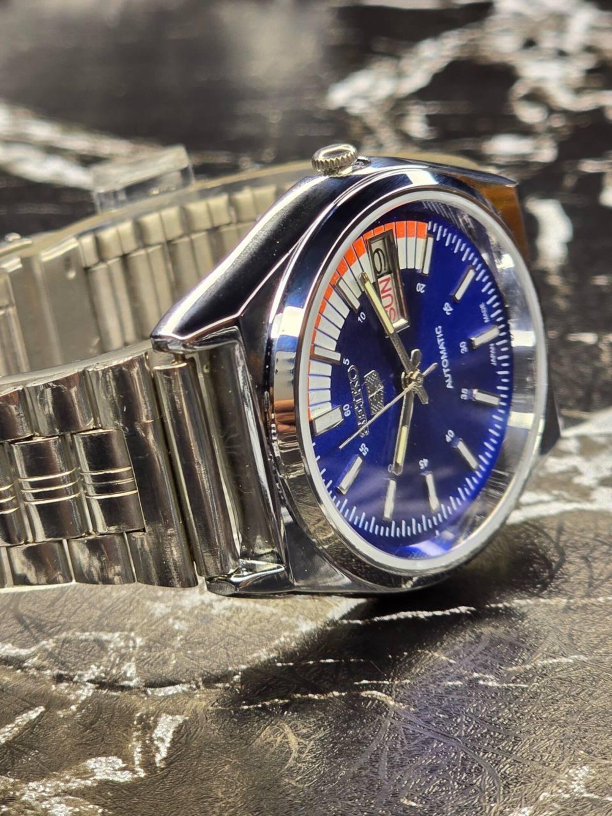 Vintage Refurbished Seiko Automatic Blue Day/Date Men’s Wrist Watch 36MM