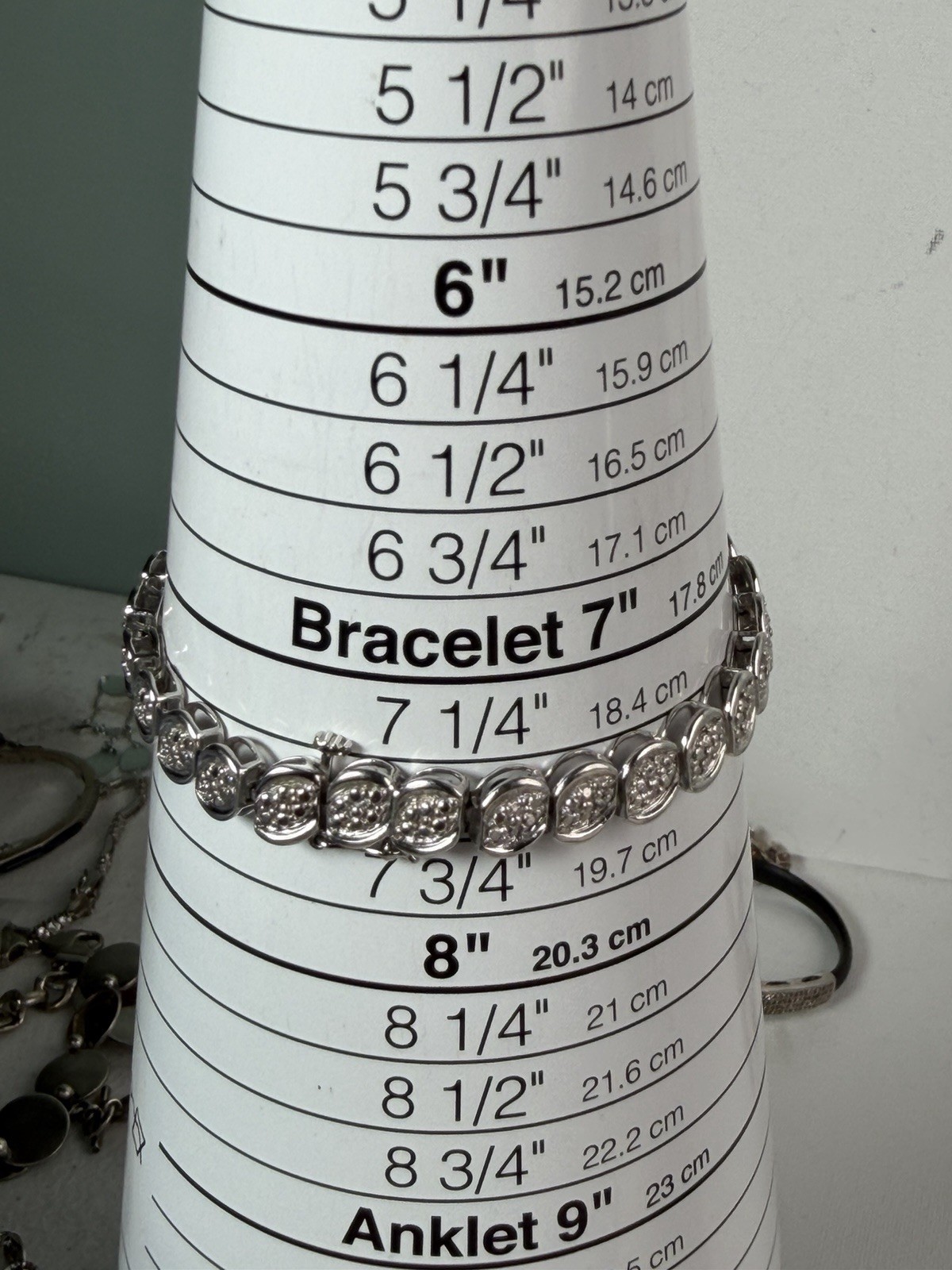 Sterling Silver Natural Diamond And Illusion Cluster Setting 7.5 Inch Bracelet