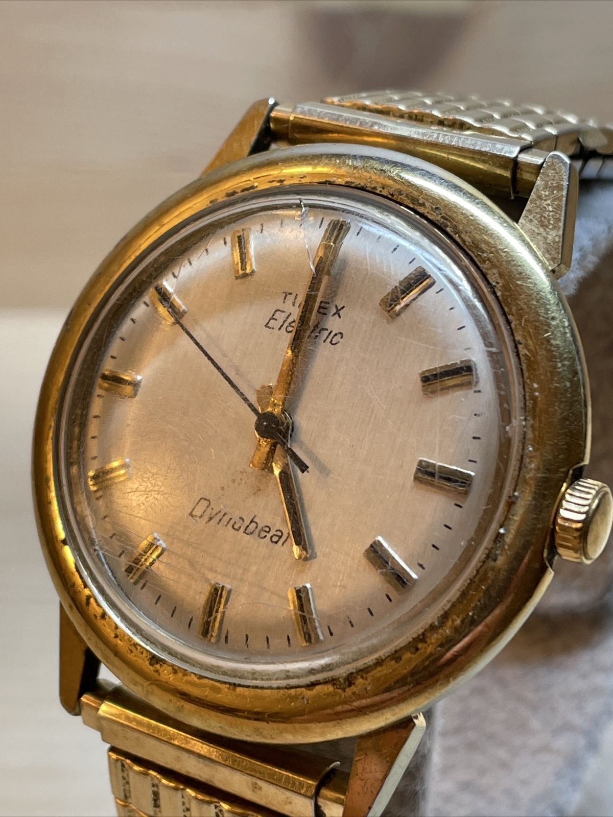 VTG 1970s Timex Electric Dynabeat Men Wrist Watch runs needs battery
