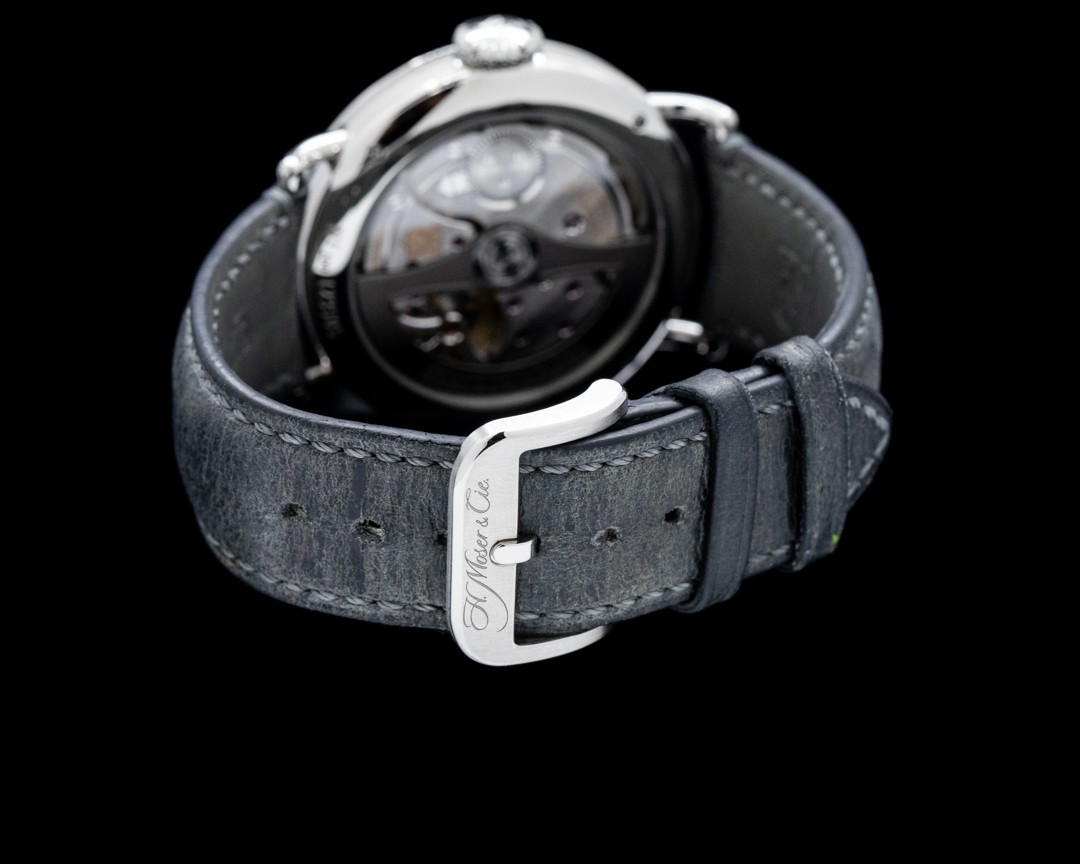 H. Moser and Cie. 8809-1200 Heritage Dual Time SS Burgundy Fume Dial 2024
