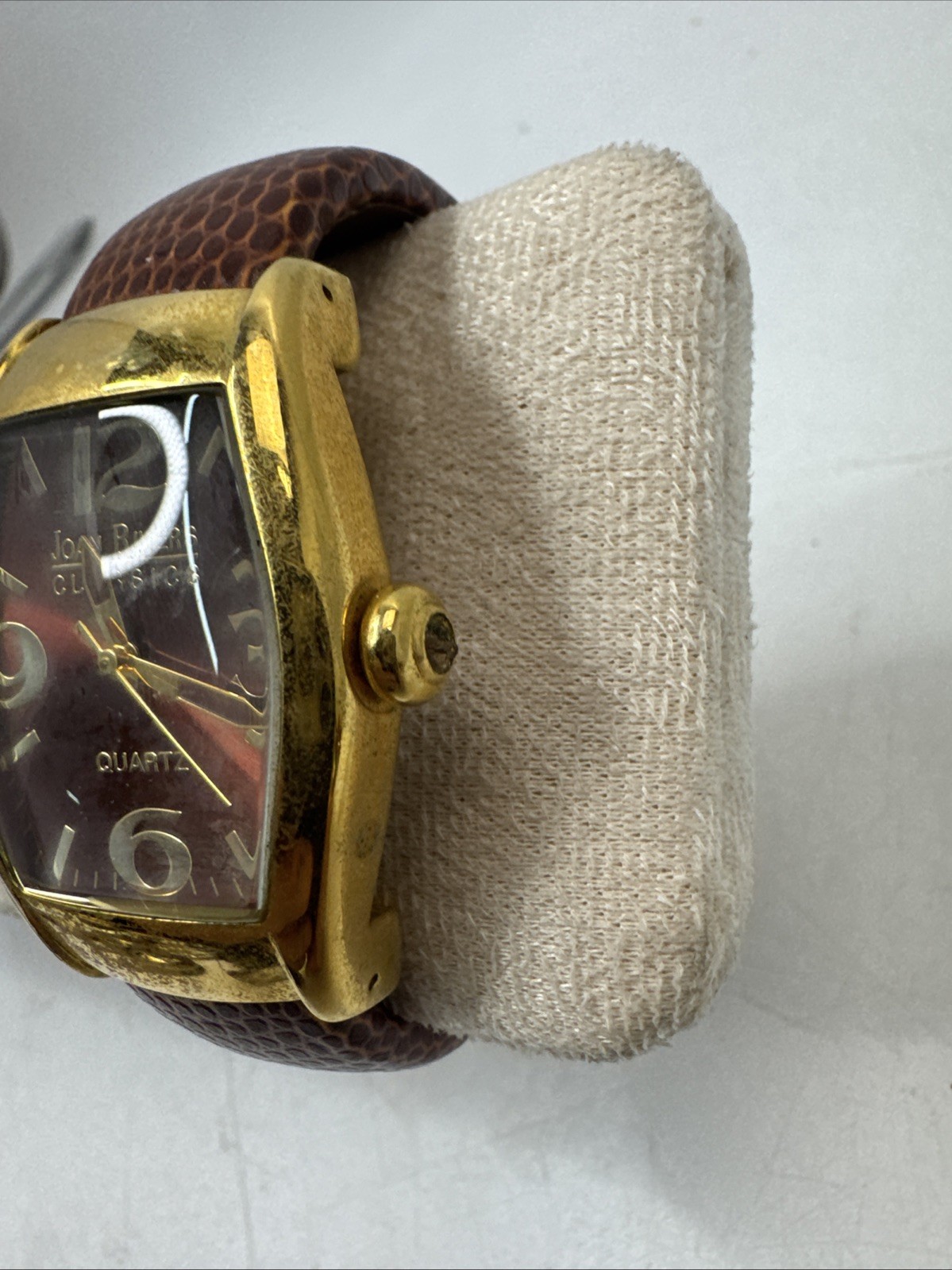 Vtg Joan Rivers Classics Watch Gold Tone Green Leather Open Cuff Bangle V377