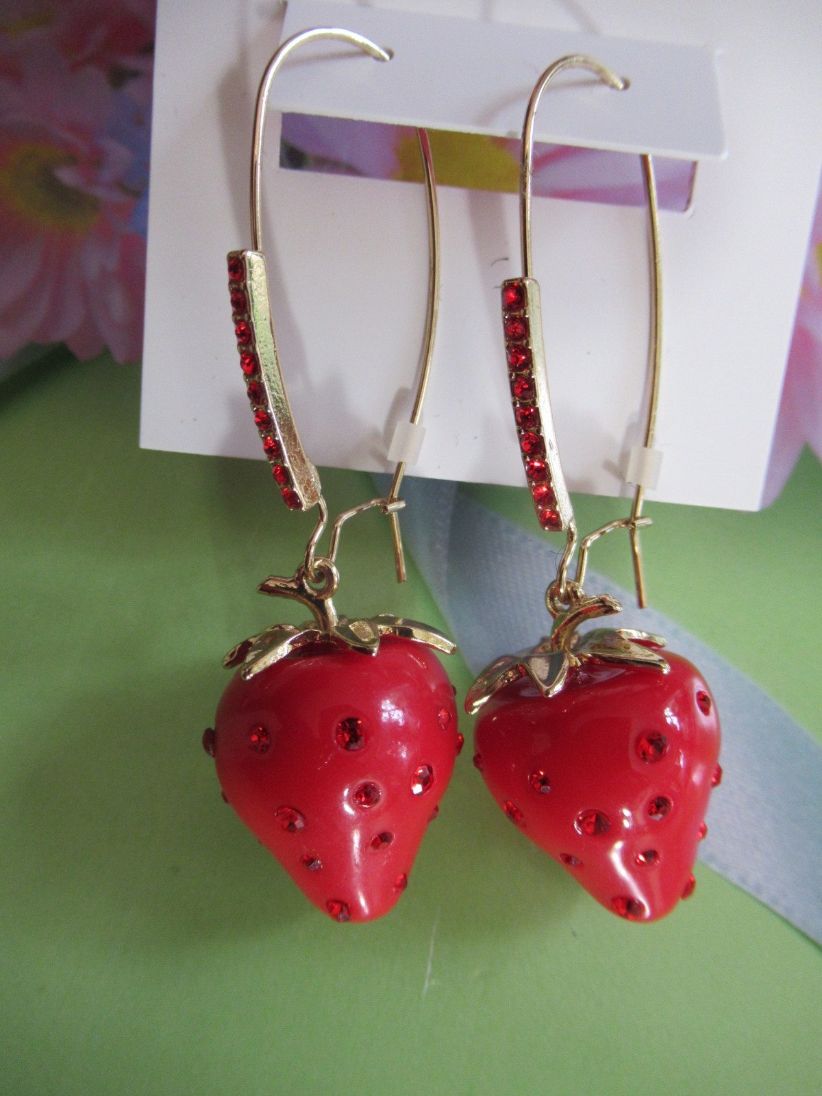 BETSEY JOHNSON Authentic Strawberry RED Rhinestones Sherperd Hooks Earrings