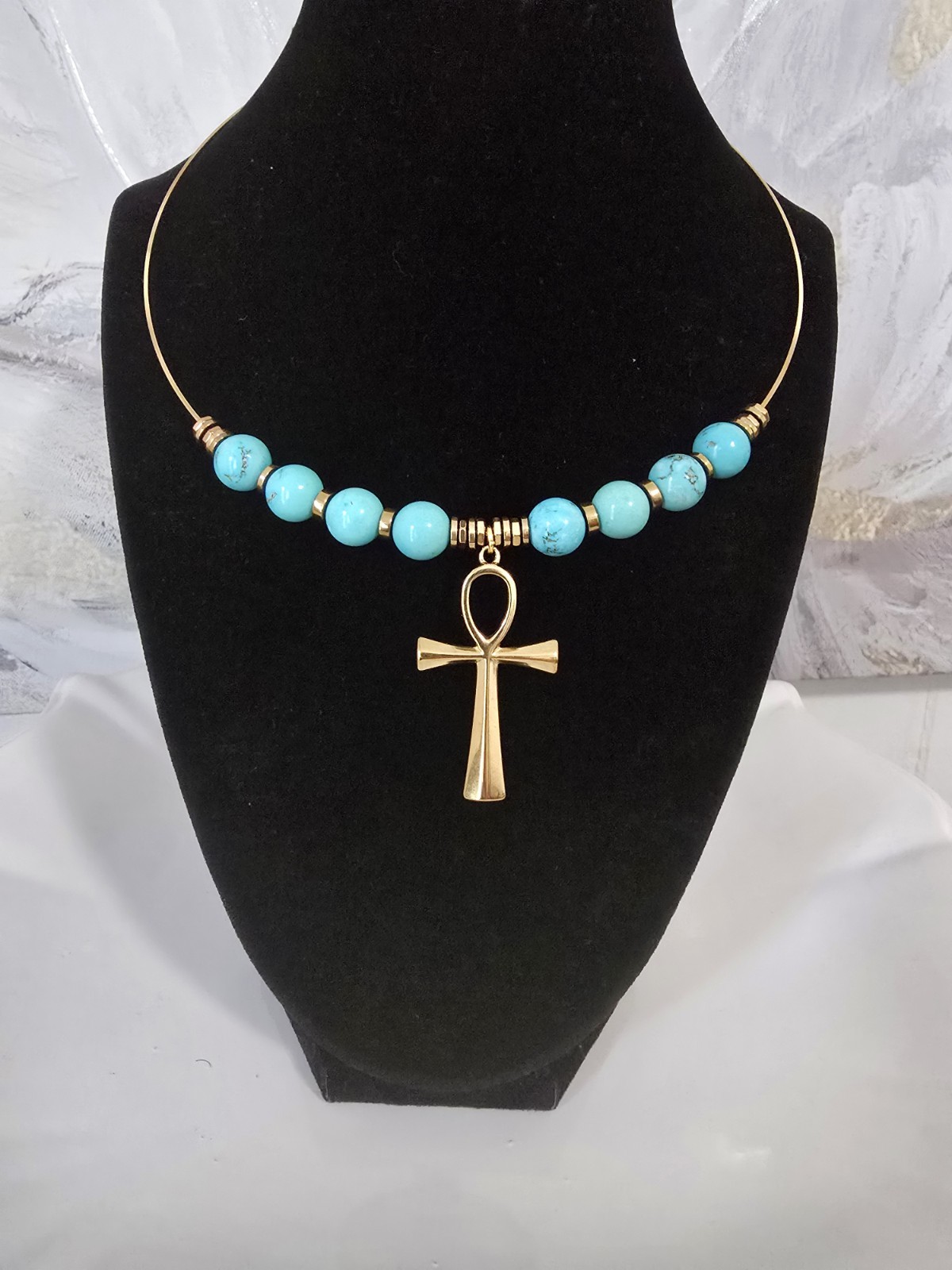 Gold Tone Wire Choker Necklace w/ Blue Round Beads & Ankh Cross Charm Pendant
