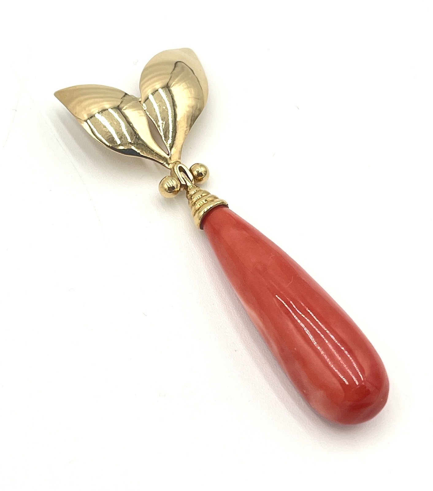 18Kt Gold Natural Mediterranean Red Coral 45mm Torre del Greco Pendant