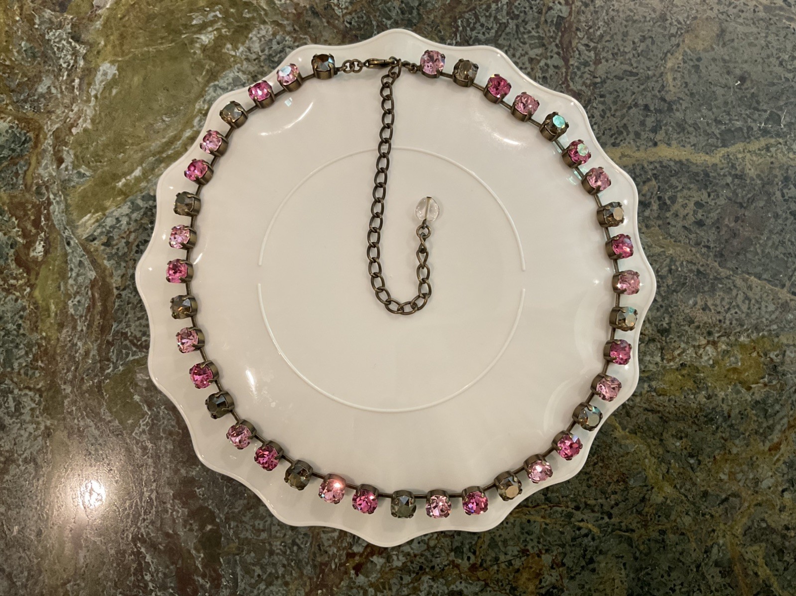 NOT (SABIKA) Brown and Pink Colored (CRYSTAL) NECKLACE