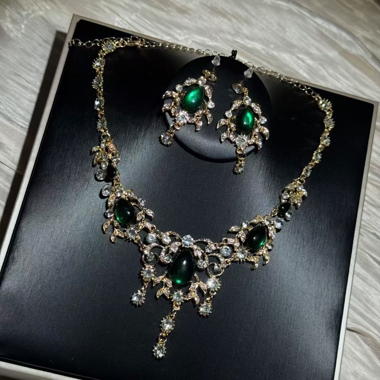 Alloy Jewelry Set Teardrop Cubic Zirconia Simulated Emerald Necklace Earrings