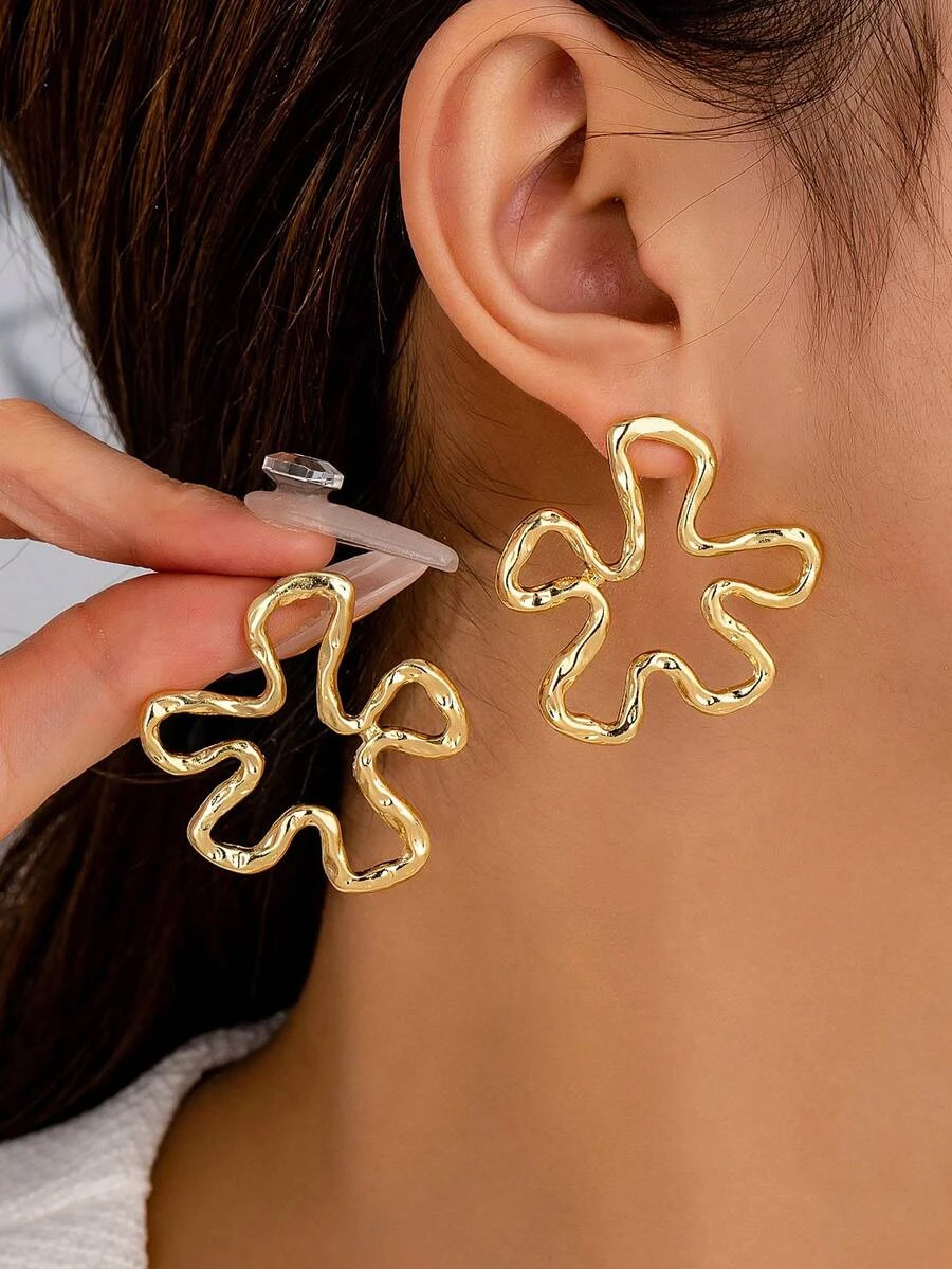 1 pair Sunflower Stud Earrings Elegant Floral Jewelry Women Gift