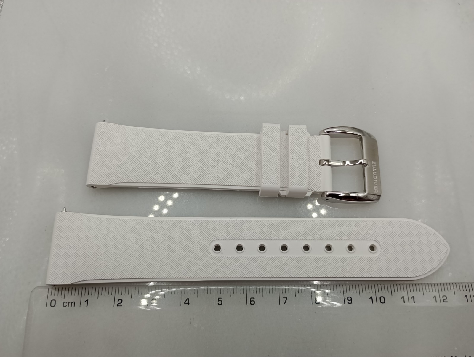 New 22mm Watchgecko Zuludiver HNBR Rubber Watch Strap White Quick Release 6B332