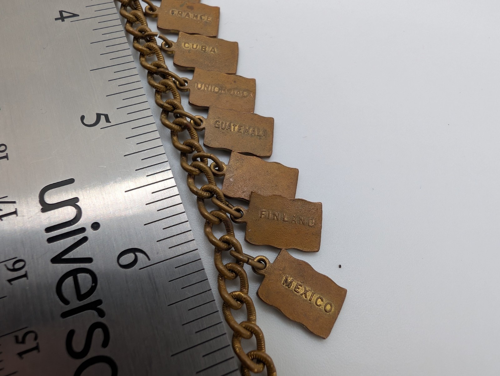 Vintage Enamel World Flag Charm Bracelet Brass Tone Travel Souvenir 18 Flags 7″