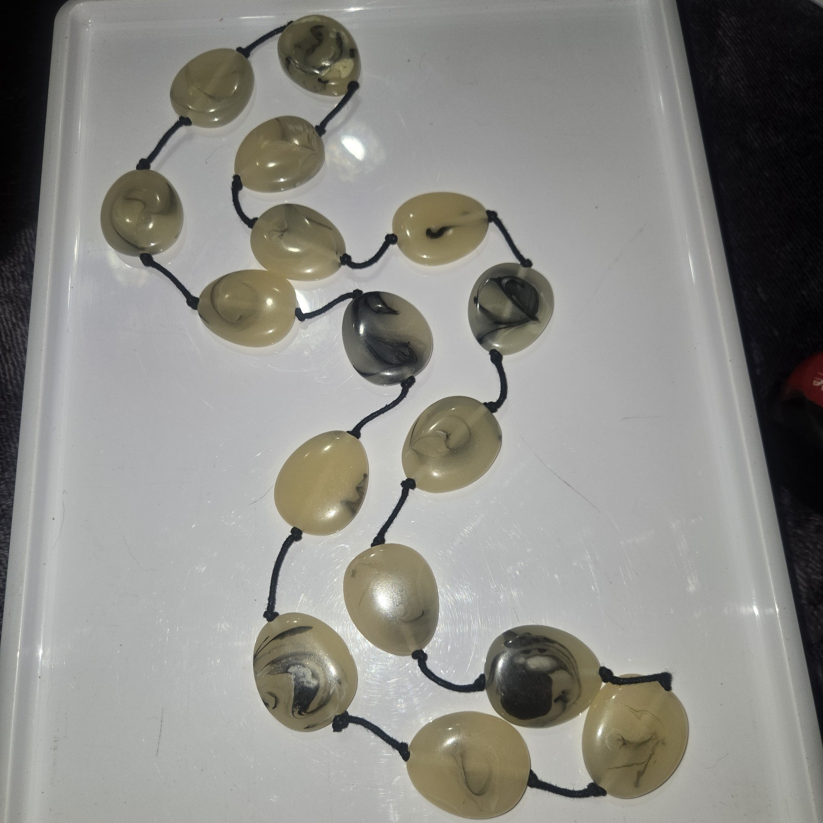 Polished Crackled Agate Necklace Approx 20” Long