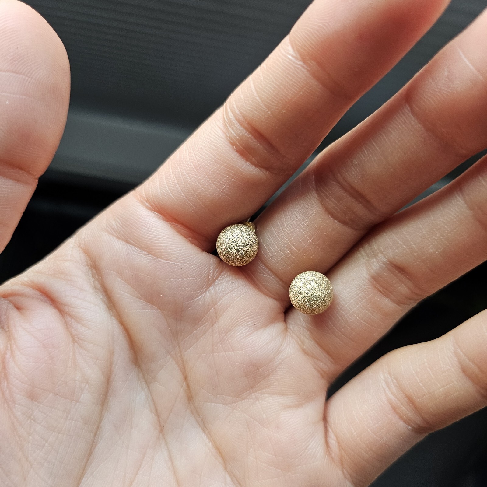 FZN 14k gold stardust sphere stud earrings 5/16″ ball diameter FUZION