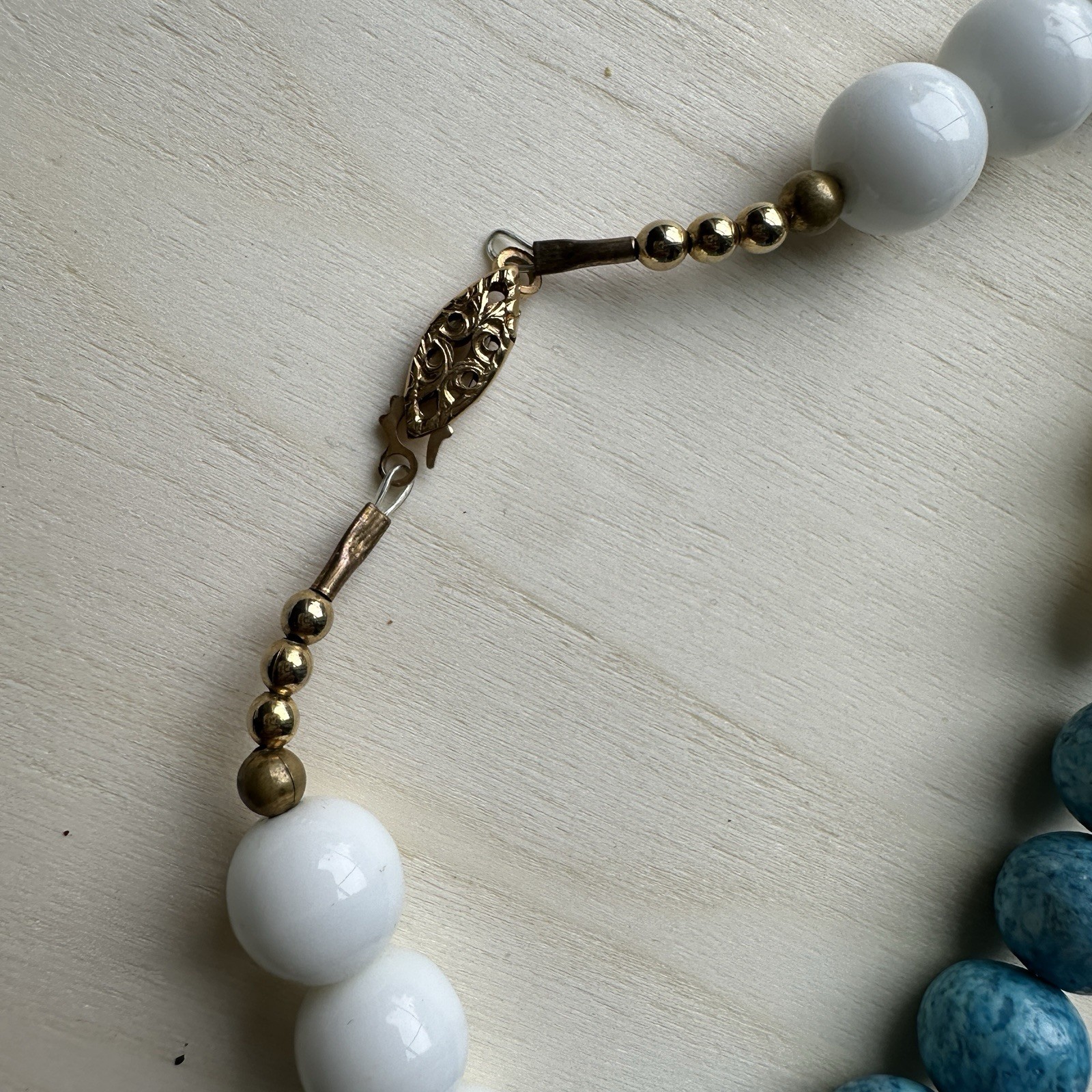 Vintage Asia Artisan Beaded Necklace 28 Inch Blue White Gold Plated Round Strand