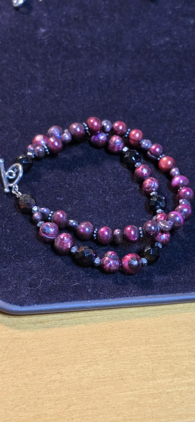 Sterling Silver 925 Burgundy Preals Dubble Strand Bracelet Toogel Clasp