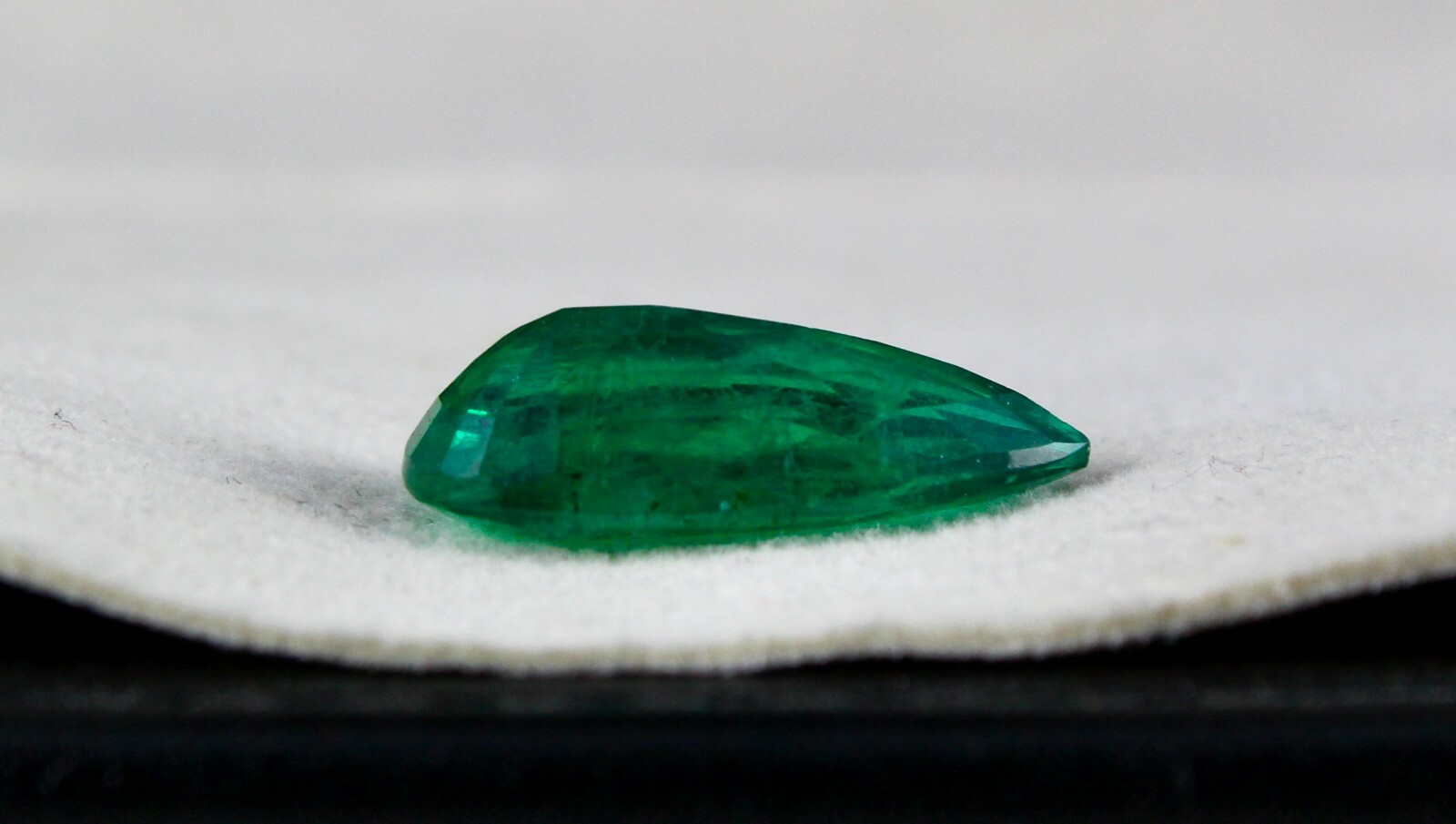 Gtl Certified Natural Zambian Emerald Pear 5.76 Ct Loose Gemstone Ring Pendant