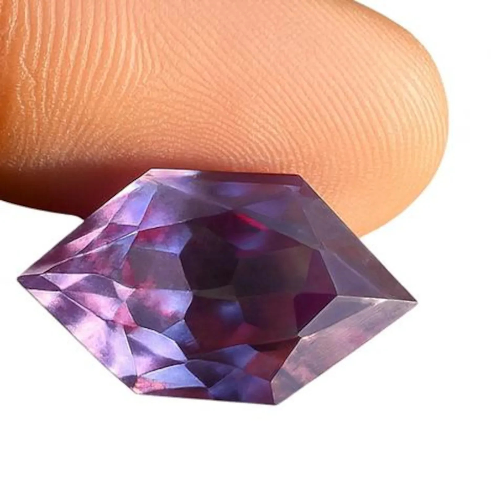 17.95 Ct Certified Natural Color Changing “Alexandrite” Fancy Cut Loose Gemstone