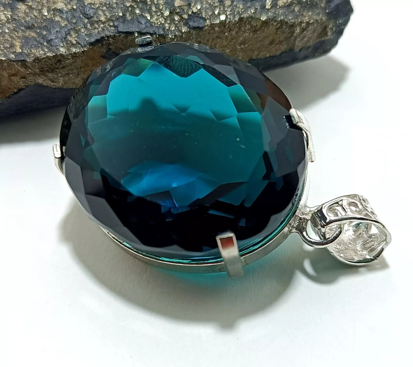 London Blue Topaz Pendant 925 Sterling Silver Pendant Gemstone Jewelry 133 Ct