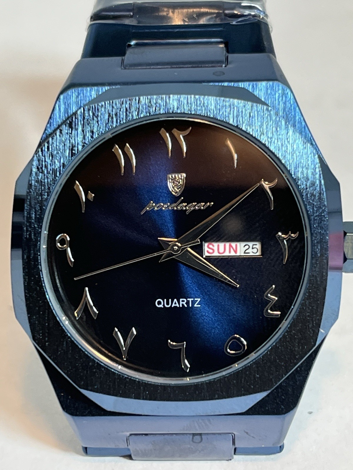 POEDAGAR 853 Mens Blue Day Date Quartz Stainless Steel Bracelet Watch New