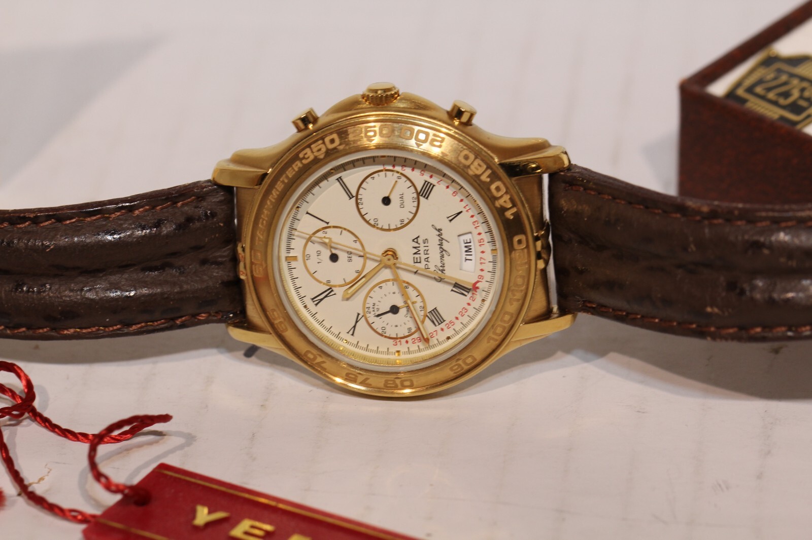 YEMA Paris Gold bezel white dial watch MODEL: Y211fe028
