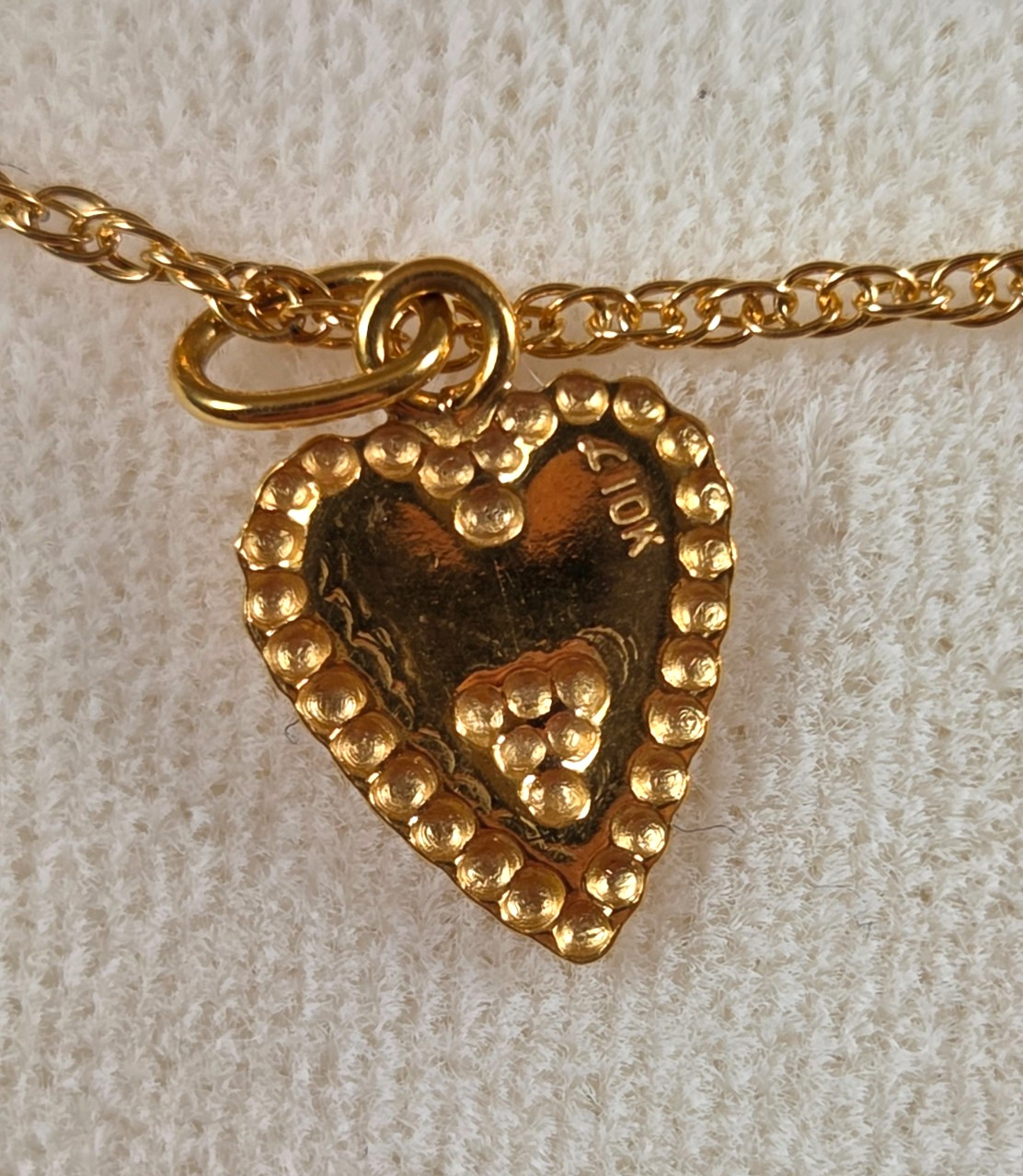 Landstrom’s 10K Black Hills Gold Heart Necklace – NIB (F3137)