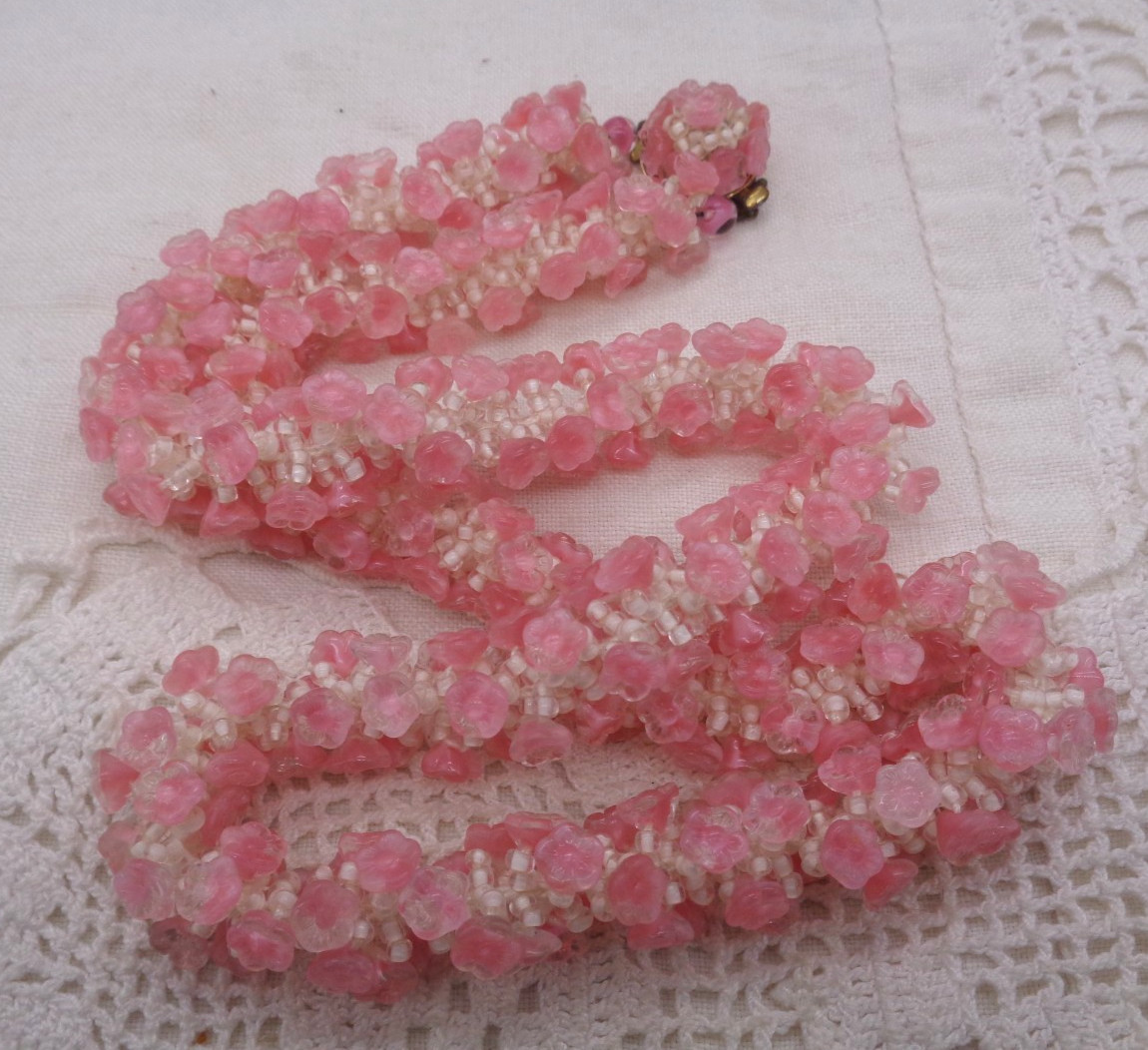 Vintage WESTERN GERMANY Pink MOLDED GLASS Flower Bead NECKLACE