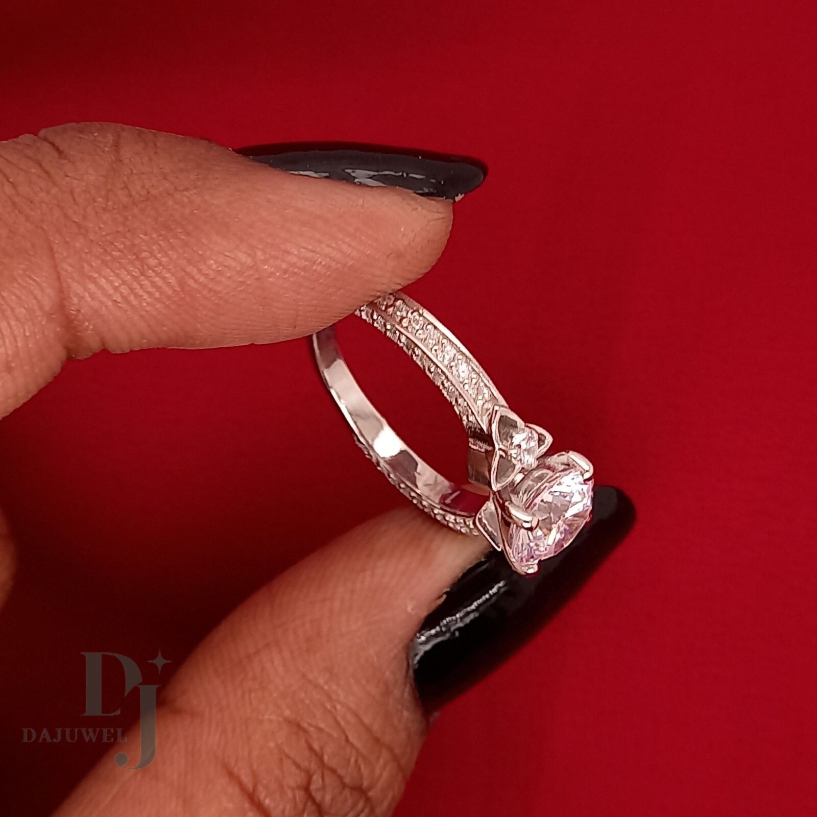 Moissanite Vintage Engagement Ring Solid 14K White Gold 2 Carat Round Cut VVS1
