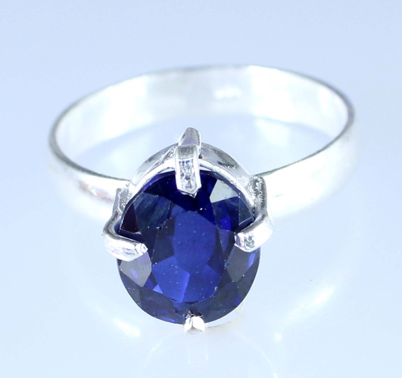 Natural 5.35 Ct Blue Sapphire Oval Gemstone Certified Unisex Ring Birthday Gift