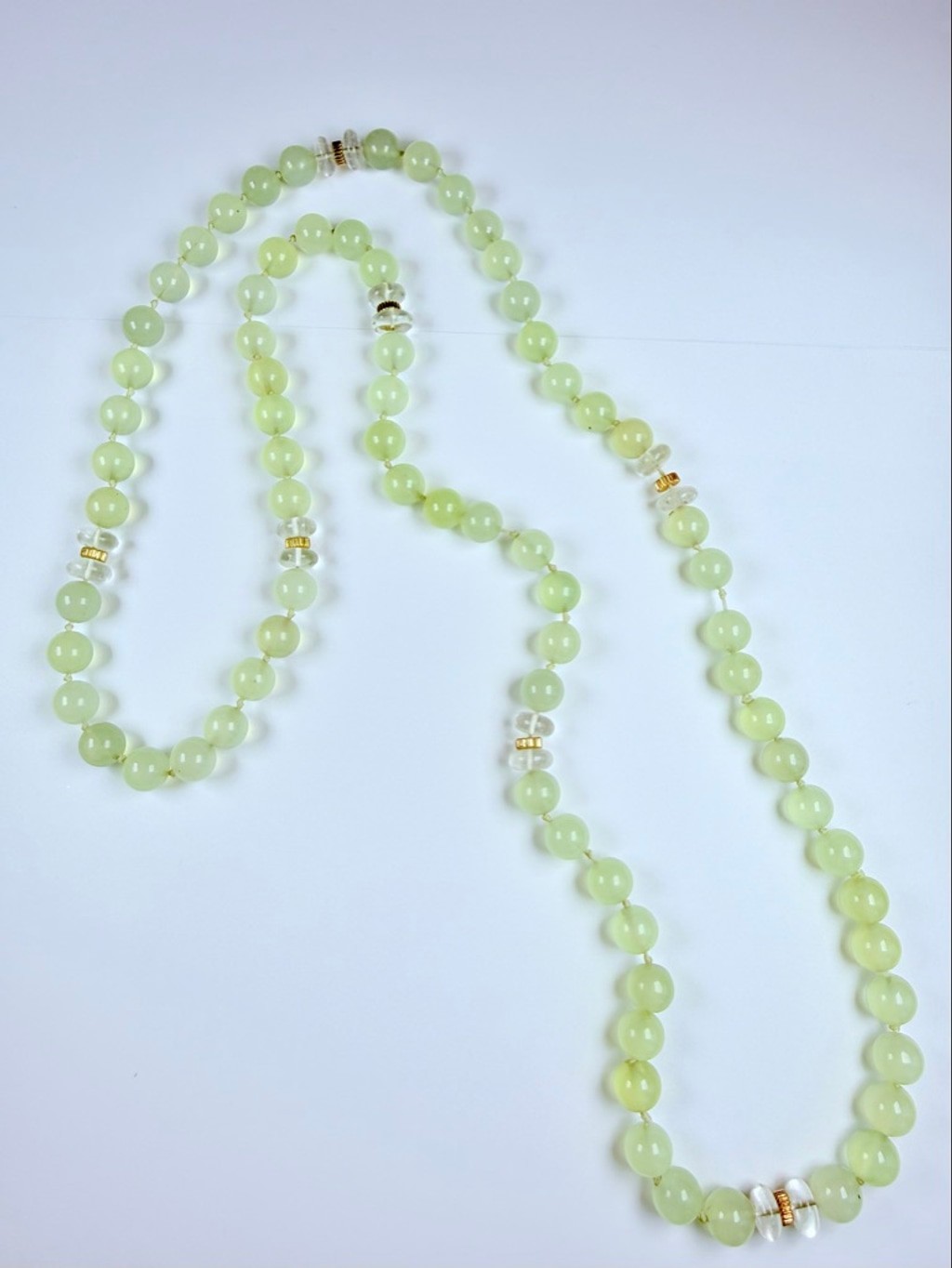 14K Gold Icy Translucent Jade 570 CT Natural 10MM Bead 36″ Knotted Necklace 114g