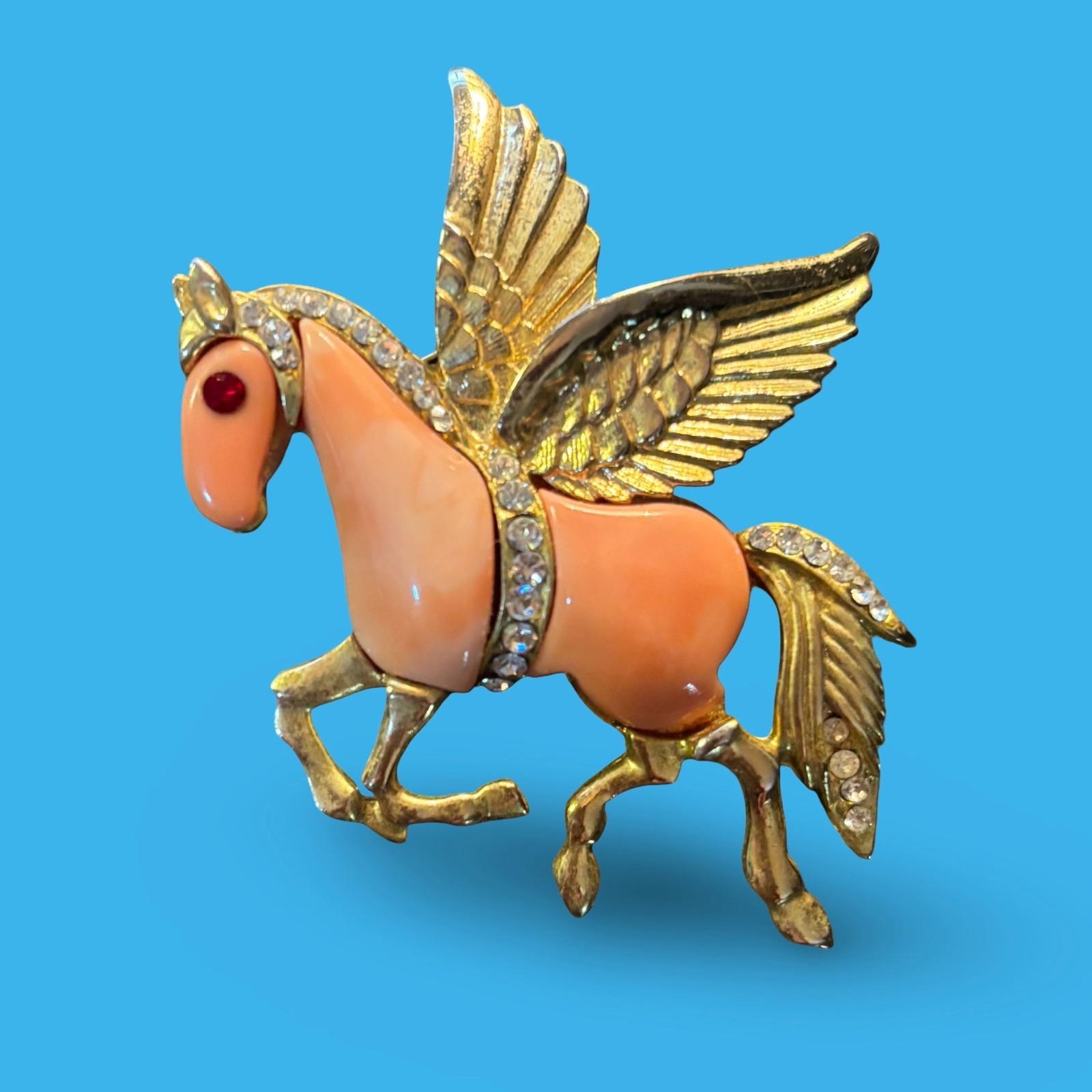 Pegasus Pink Lucite Statement Brooch Pin Attributed Hattie Carnegie Gift Vintage