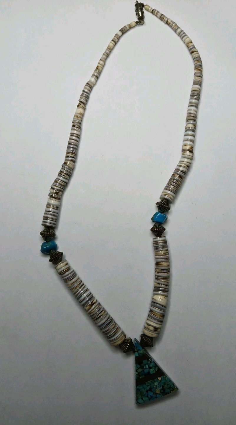 Vintage Turquoise Mosiac Inlay Shell Necklace 18″