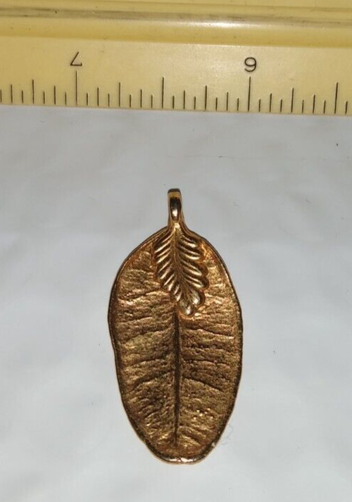 Real Leaf dipped in gold? ~ Pendant / Charm ~ 1 3/8″ long see pics