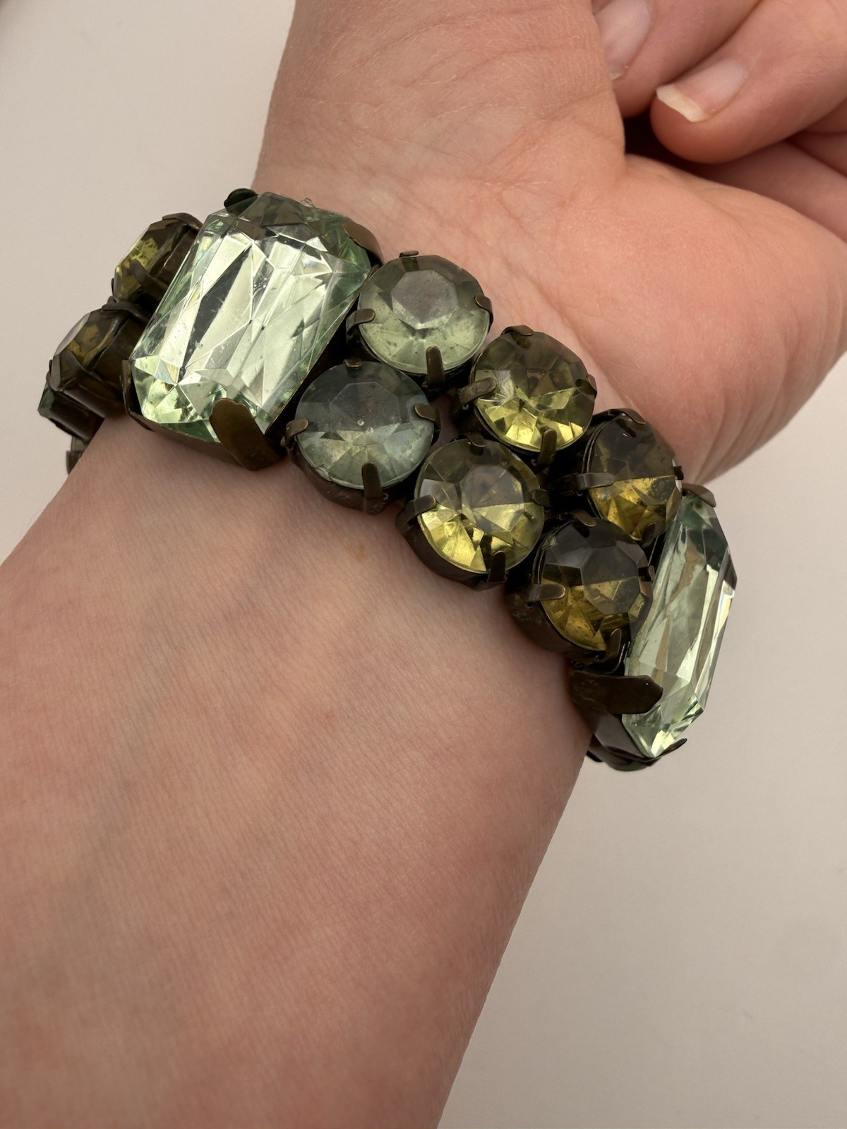 Vintage Bracelet Green Stone Stretch Slide Cuff Statement