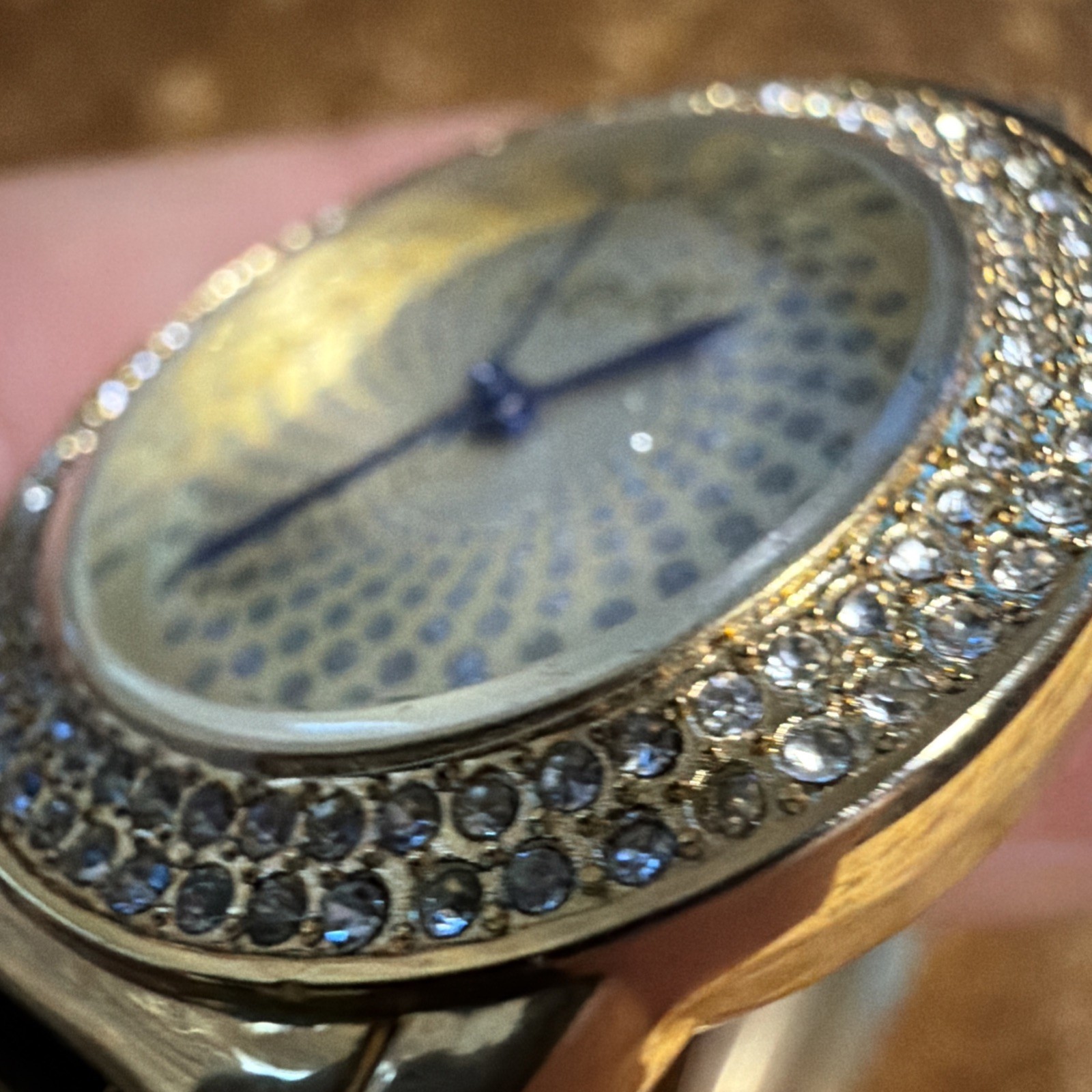 August Steiner AS8052YG Women’s Gold Tone Ceramic Crystal Accent Quartz Watch