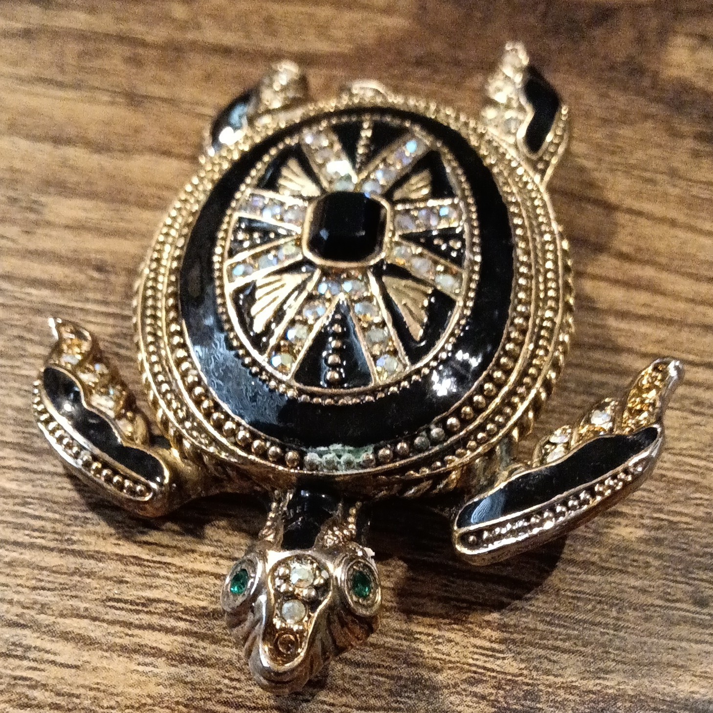 Gold Tone Metal Black Enamel Turtle Brooch Pin Animals & Insects Theme No Stone