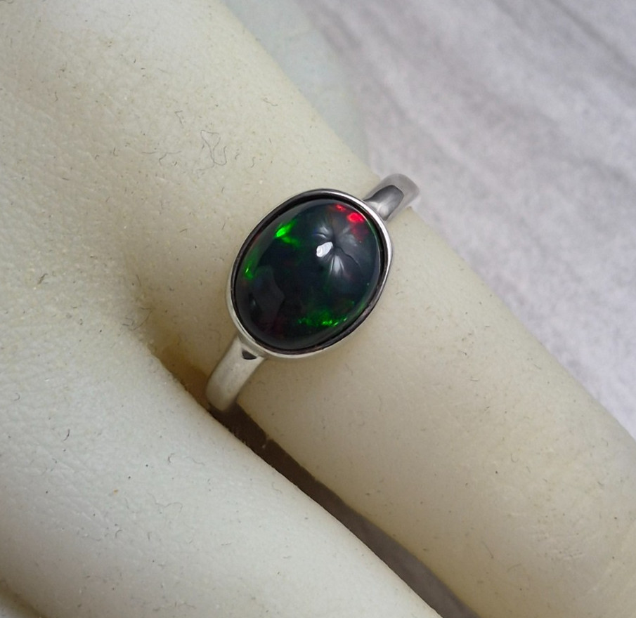 Ethiopian Black Opal in bezel setting 925 silver ring size7