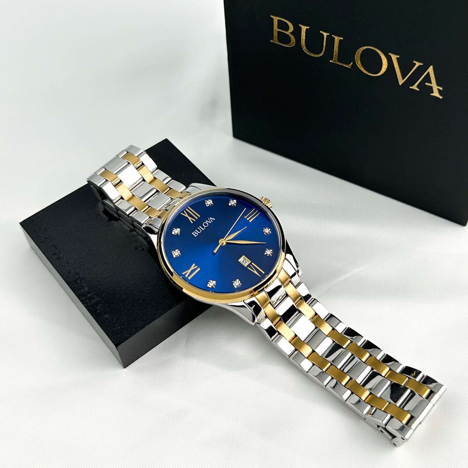 Bulova Men’s Classic Blue Dial & Two Tone Bracelet 98D130 Quartz Watch 40mm