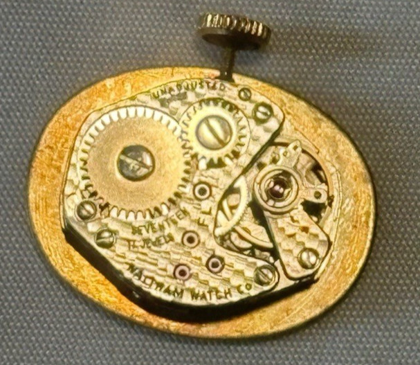 WALTHAM MECHANICAL WATCH MOVEMENT 17 JEWELS SWISS RUNNING