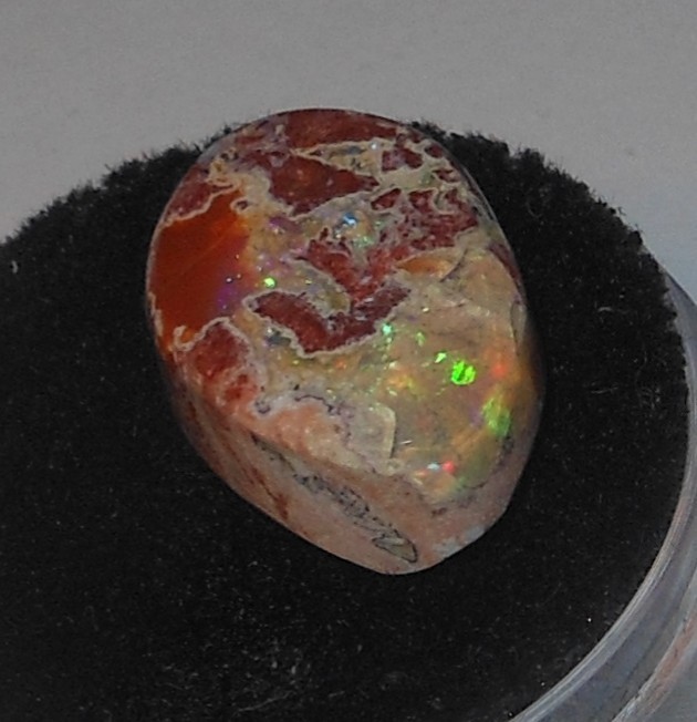7.10Ct. Mexican Fire Opal Cabochon 15.8×11.4×5.9mm Earth-Mined Gemstone